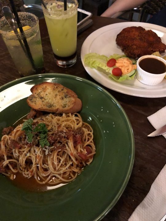 menu @ tjantek art bistro tempat makan kuantan