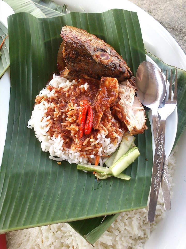 Nasi Dagang Warisan Batu Buruk