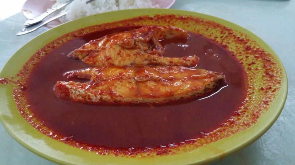 Mak Limah Asam Pedas