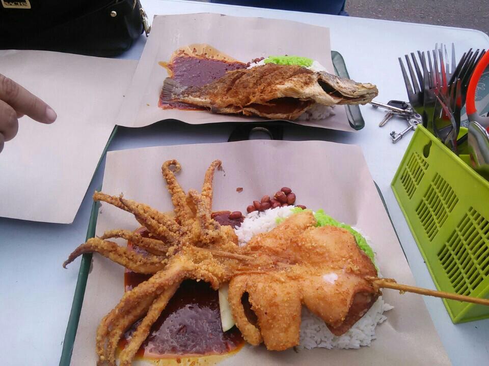 Nasi Lemak Cik Chom