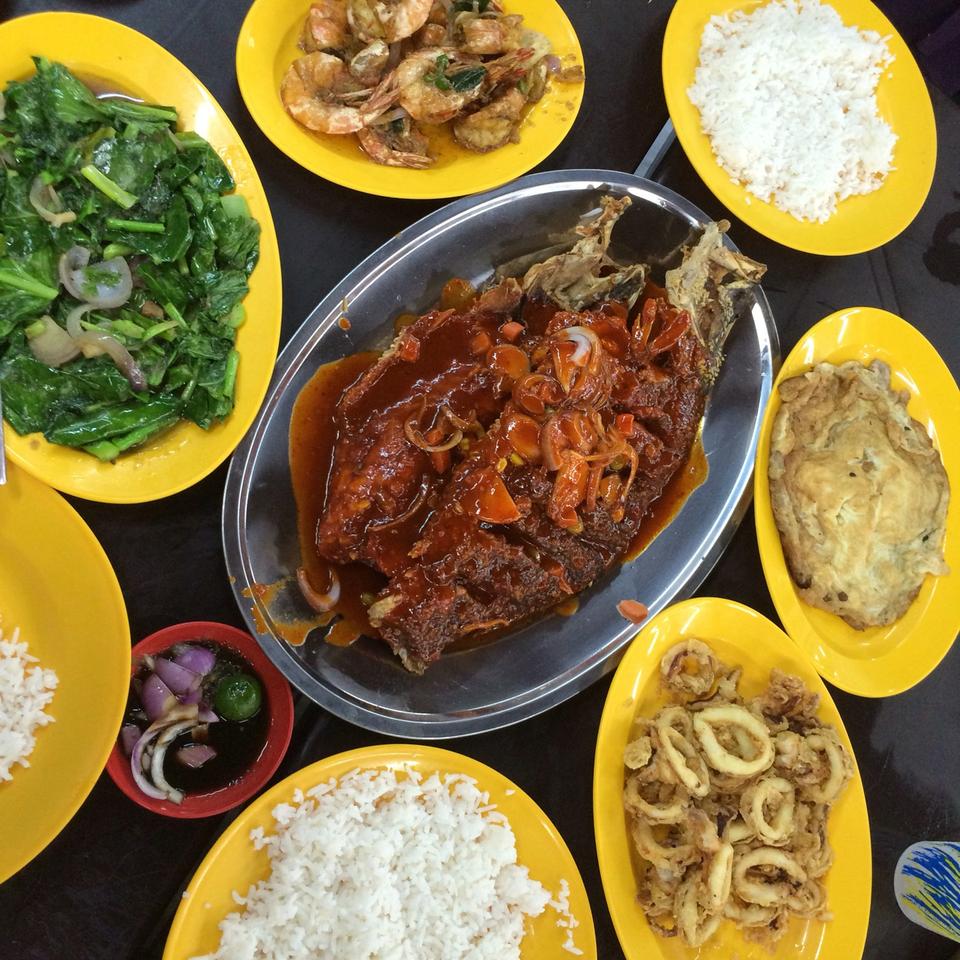 Medan Ikan Bakar Muara Sg. Duyung