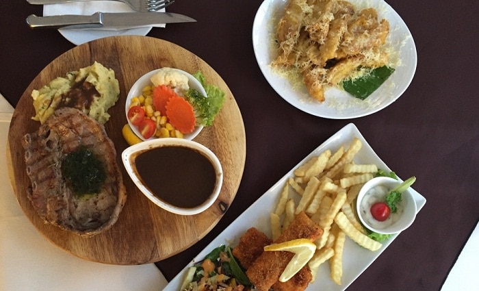 Santai @ Kuza & Luke Cafe