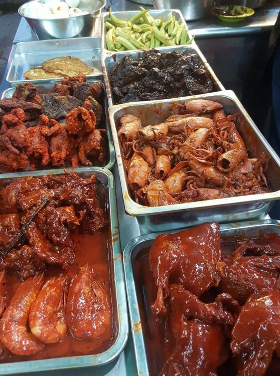 lauk @ nasi lemak royale