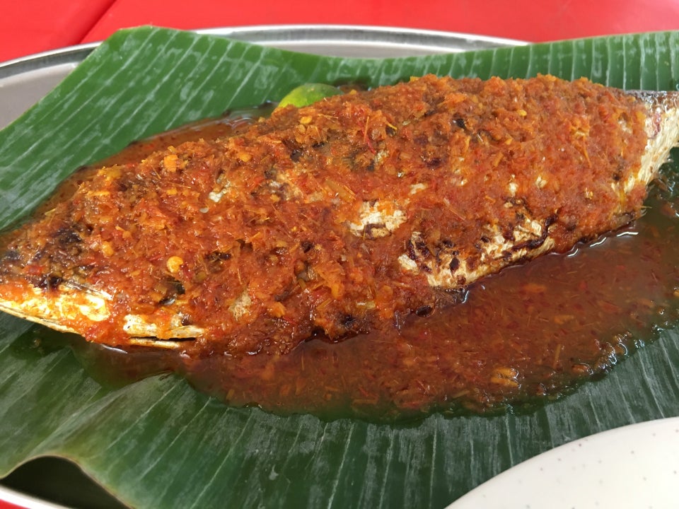 Koleksi gambar pelbagai ikan bakar di Kuala Lumpur