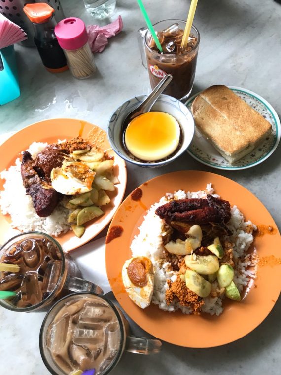 makan @ nasi ganja ipoh