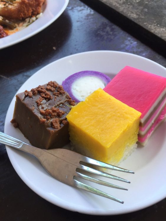 kuih @ warung pak enal