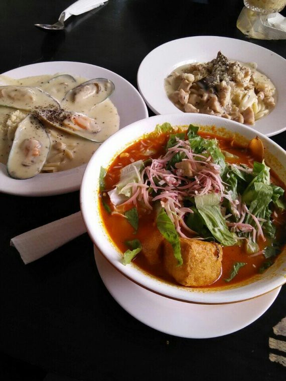 menu @ aida rich cafe