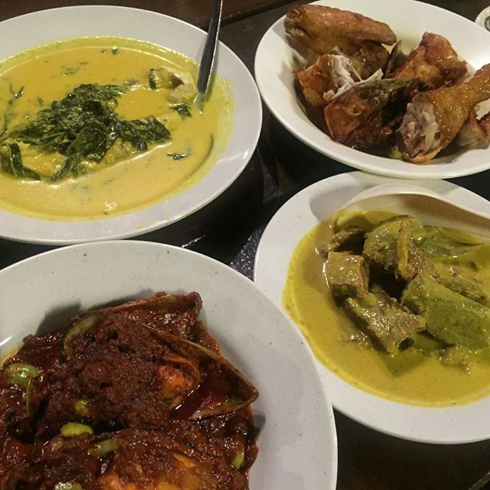Aunty Aini’s Garden Café