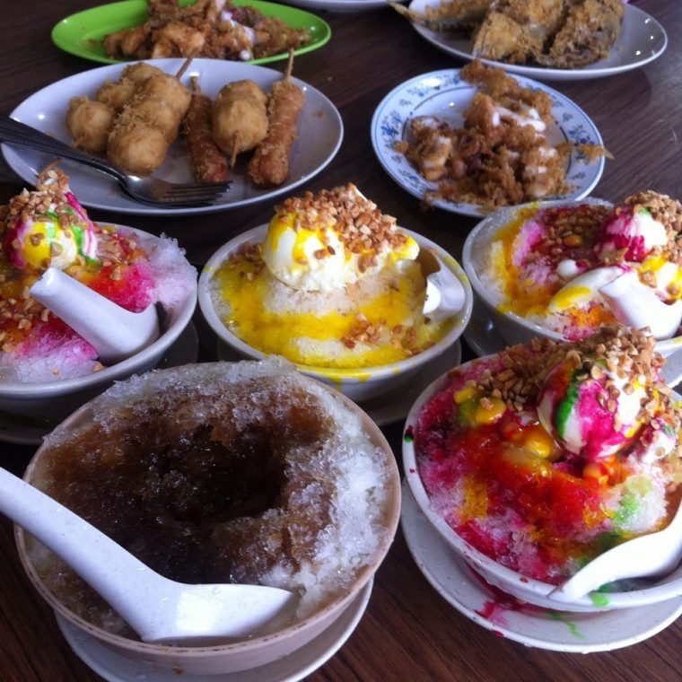 Pencuci Mulut dan Lauk Goreng Tepung @ ICT Haji Pok Long