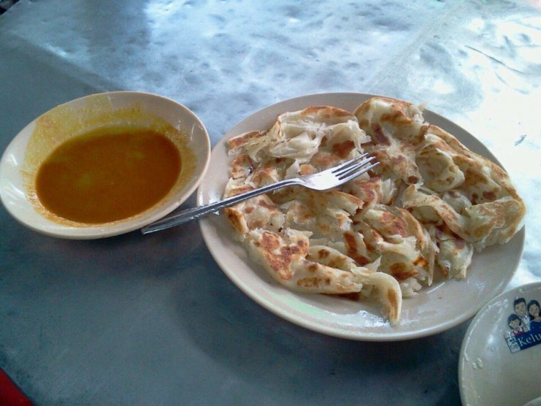 Roti Canai Jalan Tengah
