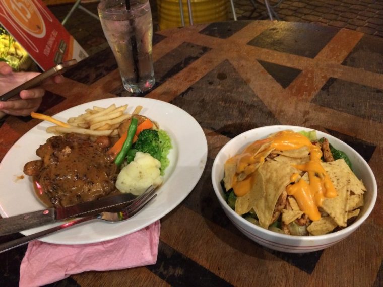 chicken chop & nachos @ konda kondi cafe & bistro