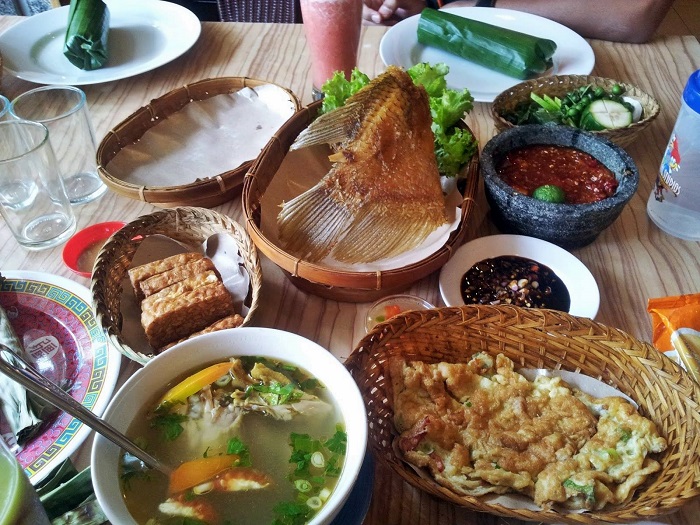 Nasi Ayam Penyet @ Karamb