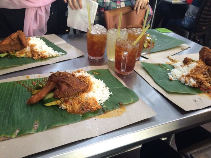 menu @ restoran pohon nako