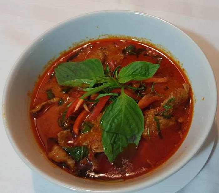 Red Cherry @ Usman Thai