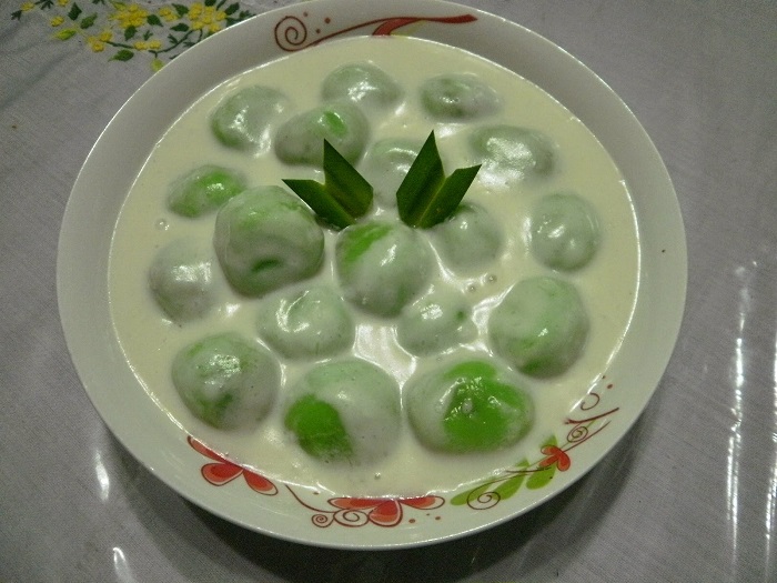 Badak Berendam