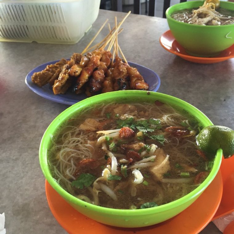 bihun sup @ min satay corner