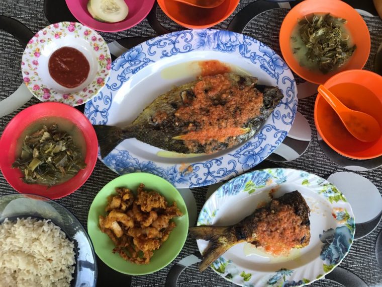 ikan bakar sim sim