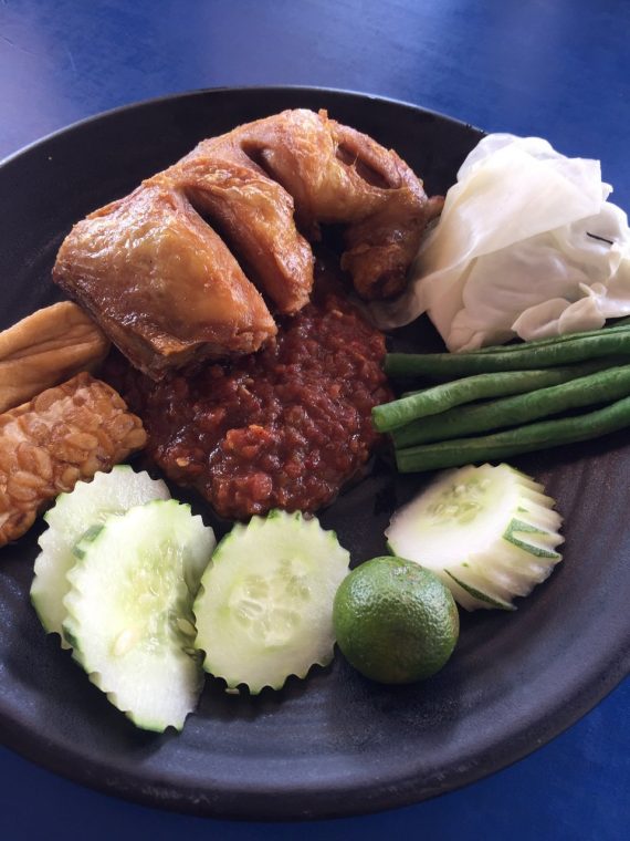 lauk @ muara restoran