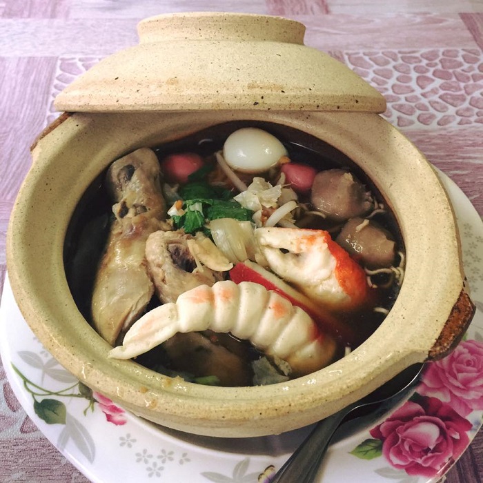 Mee Chambol