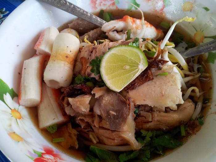Mee Chambol