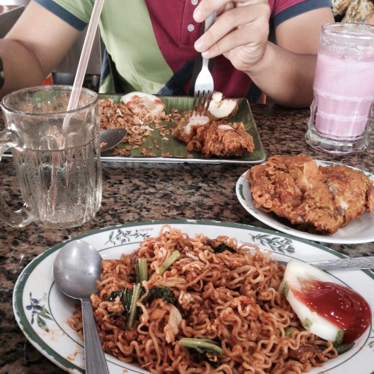 megi goreng mamak @ assalam