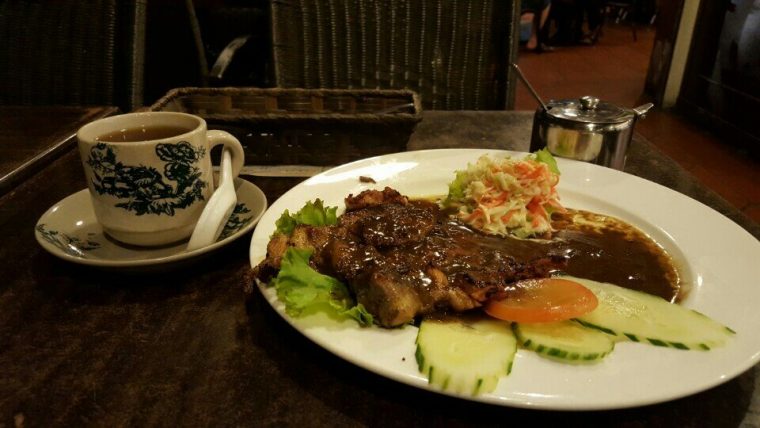 menu @ hailam kopitiam