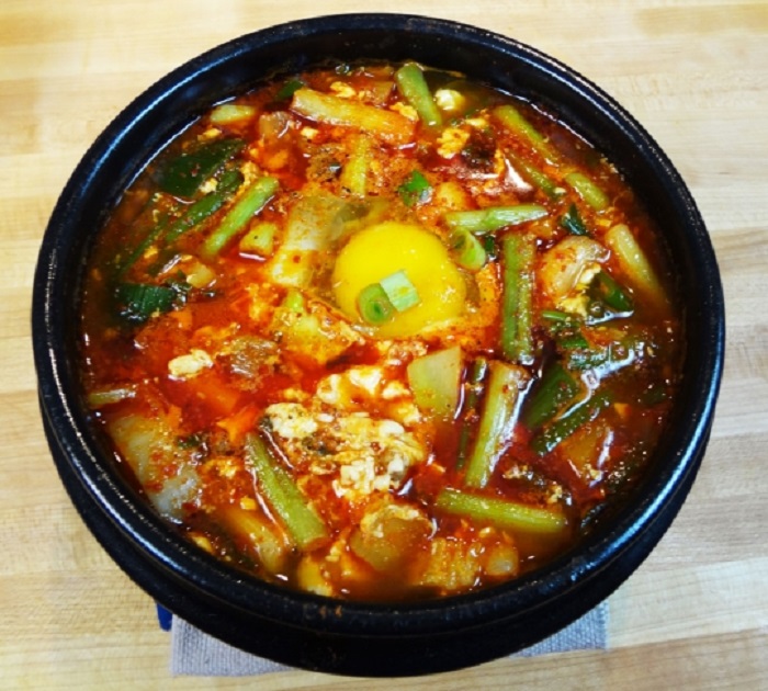 Sundobu Jigae