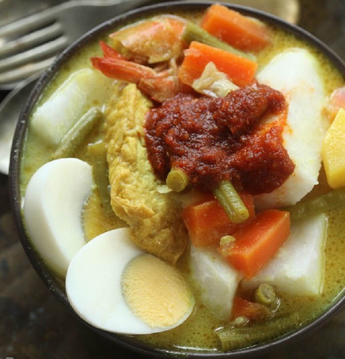 Lontong