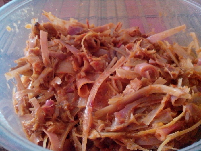 Sambal bunga kantan