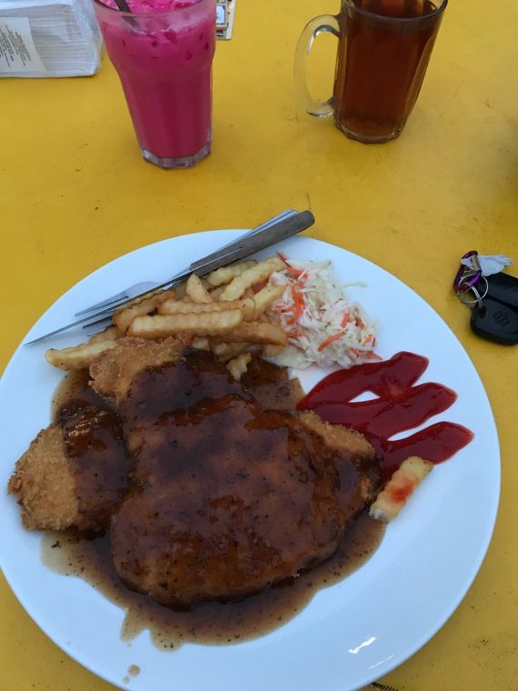 Chicken chop di Ateh Corner Baru