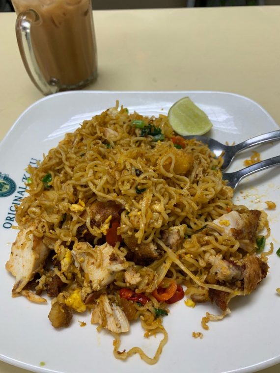 Maggi goreng dari Original Penang Kayu Nasi Kandar