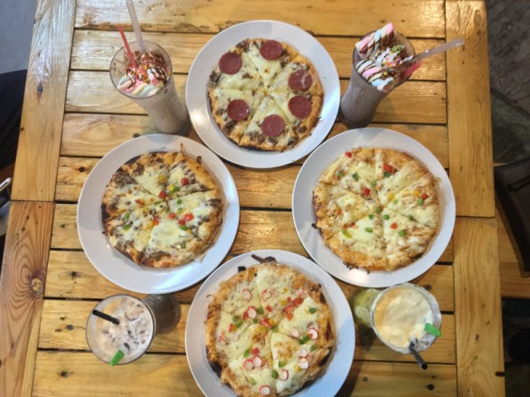 Menu pizza di Streeto Pizza