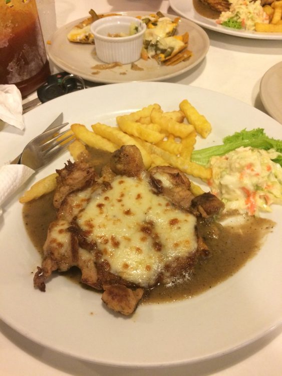 Chicken chop dari Pak Uda Kitchen And Grill