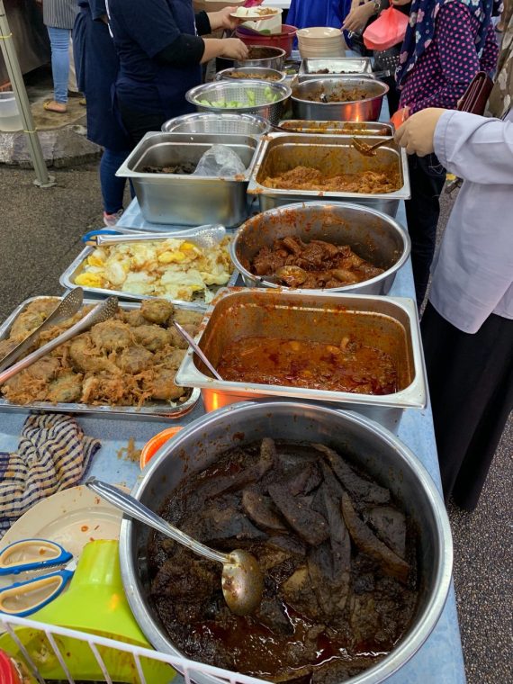 lauk @ nasi lemak wanjo kampung baru