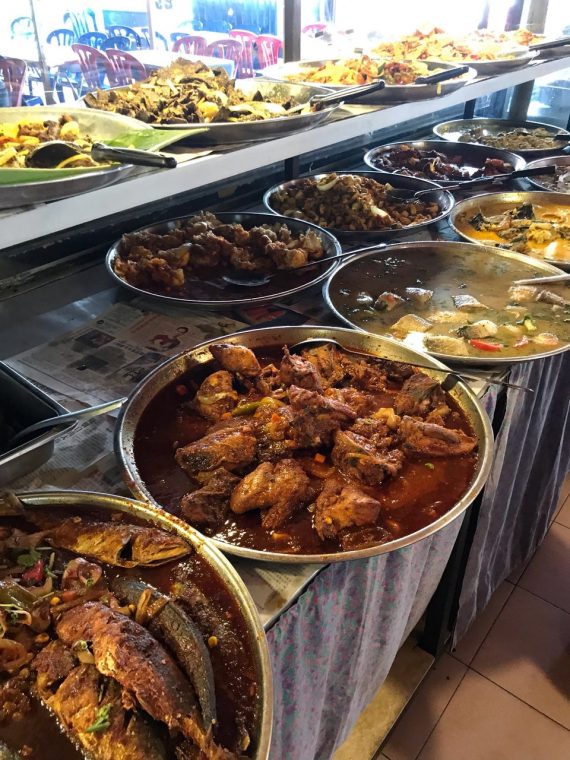 lauk @ sri ayu seafood