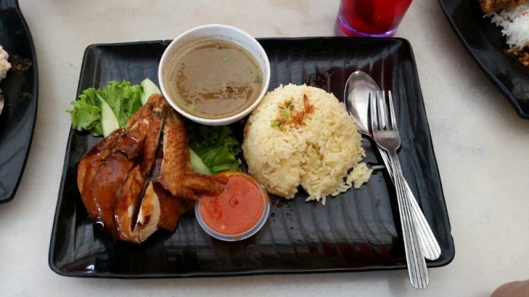 nasi ayam rhd kota tinggi