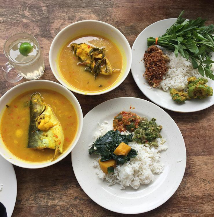Pelbagai hidangan sedap di 7 tempat makan best di Sepang