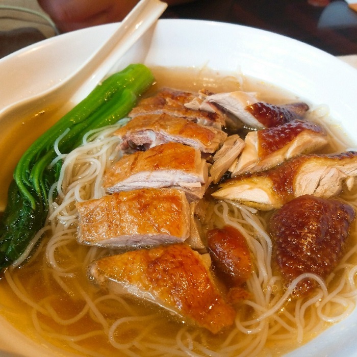 Pelbagai tempat makan halal terbaik di Hong Kong.