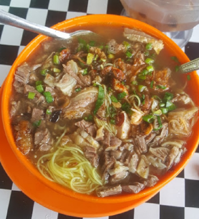 Bihun Sup Daging Tempatan