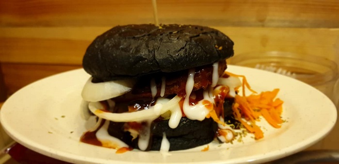 Burger @SiR Cafe