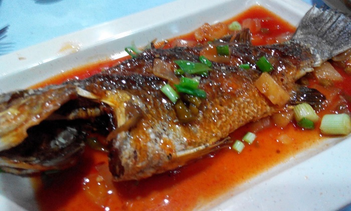 Ikan Tiga Rasa Y Tomyam Seafood