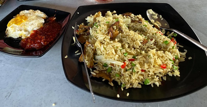 Nasi Goreng Daging Salai
