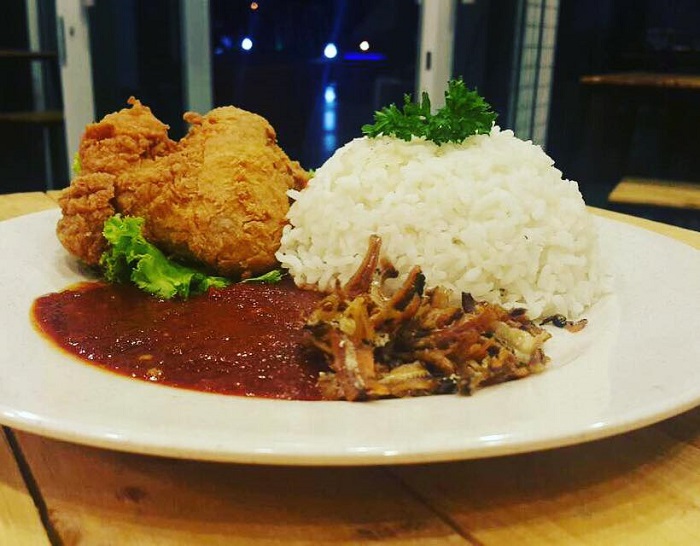 Nasi Lemak @SiR Cafe