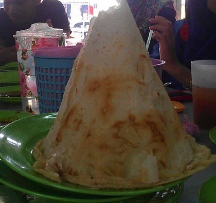 Roti Tisu@ Era Cafe