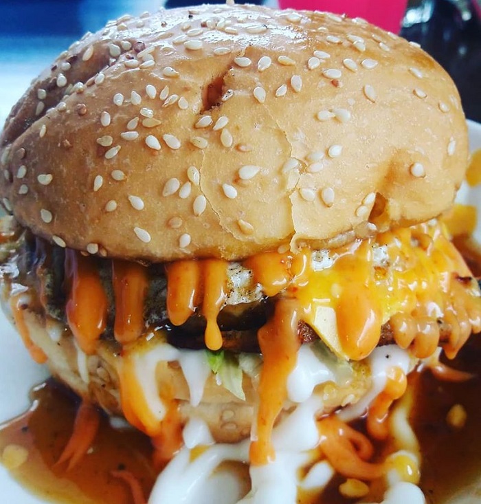 Burger @MZ Burger