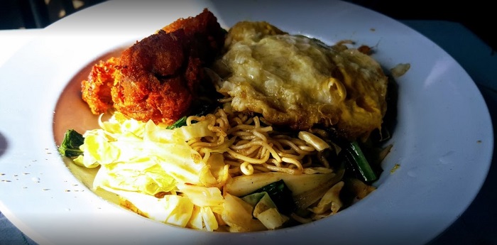 Mee Goreng @Kilimu Cafe