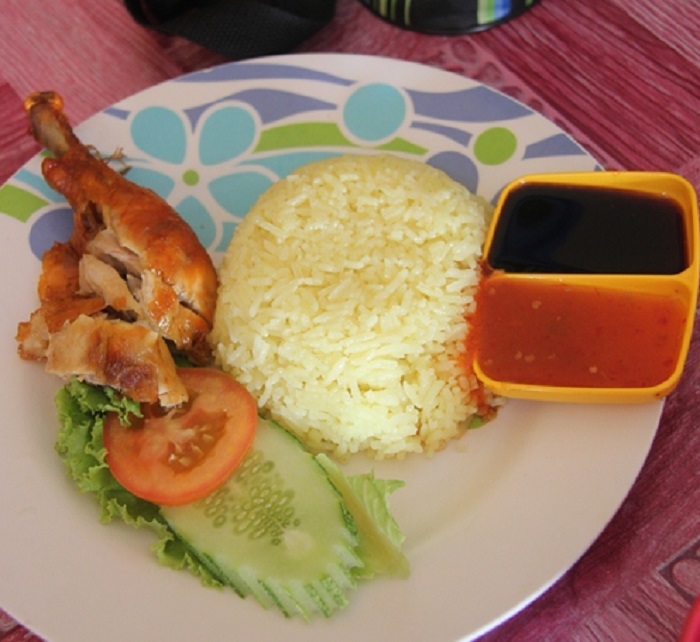 Nasi Ayam @Restoran Akira