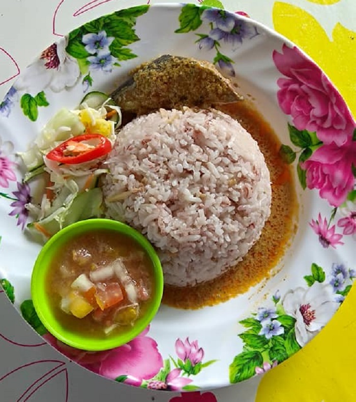 Nasi Dagang @Kedai Kak Nora
