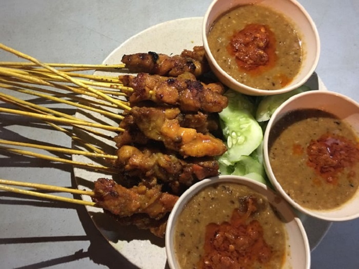 Sate @Sate Rosley Dan Anak - Anak