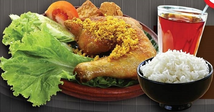 Ayam Penyet @ Penyet House